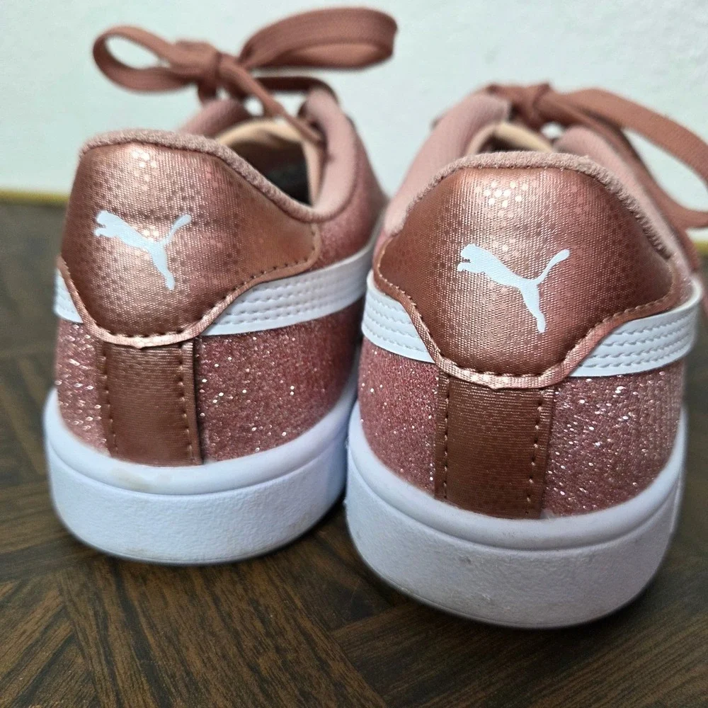 Puma Rose Gold & White Sparkle Sneakers Kids size 6‎